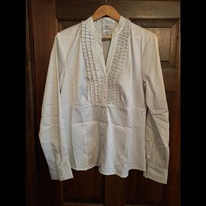 3 for $25 Vintage ruffle blouse